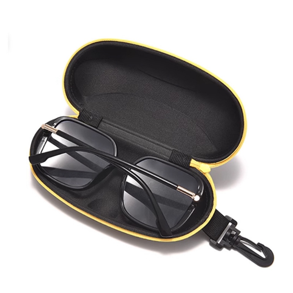 Hard Eyeglasses Case Large Cap - Sports Equipment Cabinet のレビューと価格