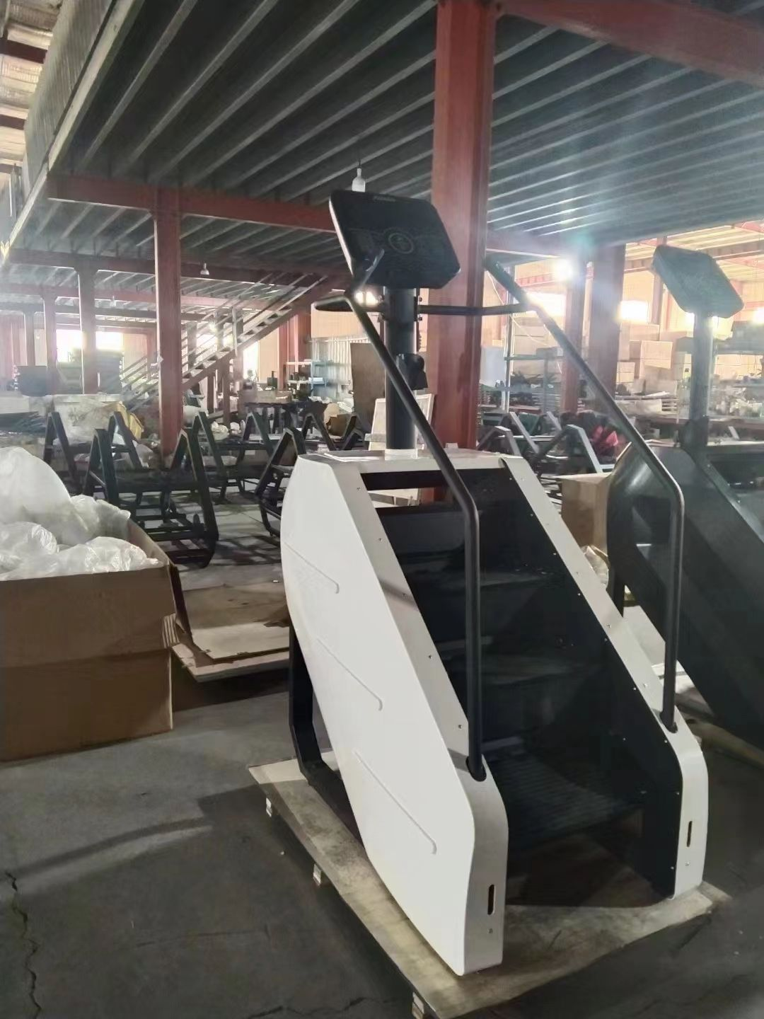 Fitness Equipment Manufacturer - Sports Equipment Manufacturers のレビューと価格
