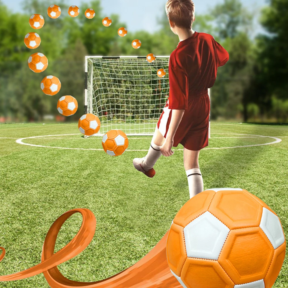 Curve Soccer Ball Curve and Sw - Spike Ball Game のレビューと価格