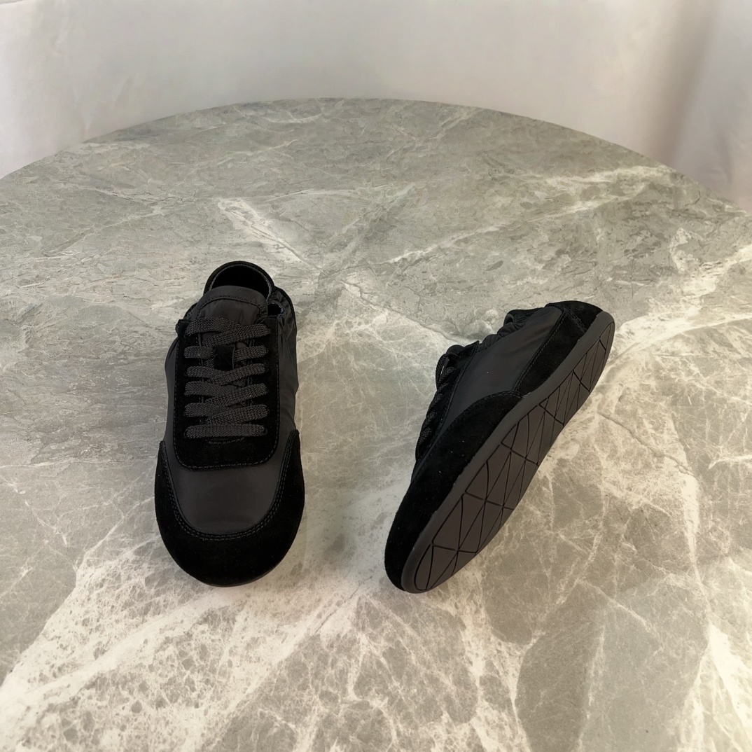 Luxury Brand Casual Flats Men' - Sports Equipment Brands のレビューと価格